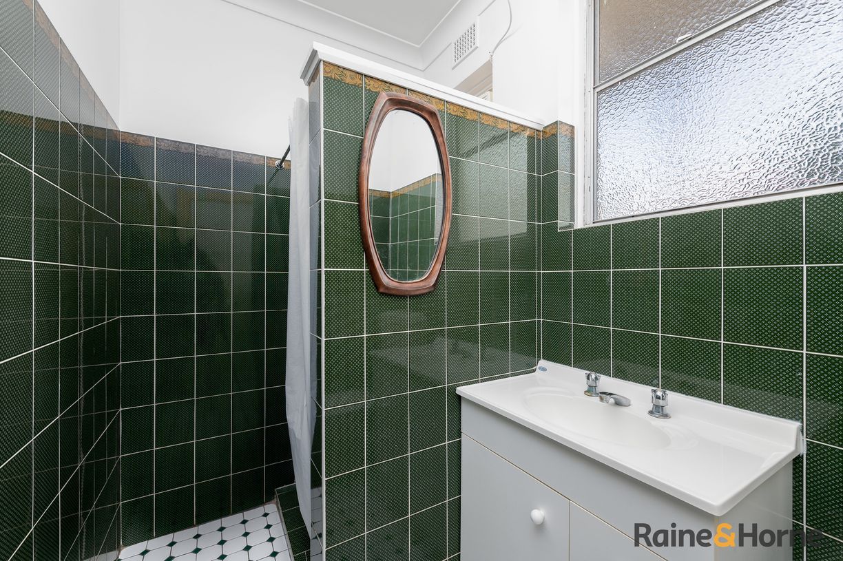 242 Beardy Street — photo 13 of 17