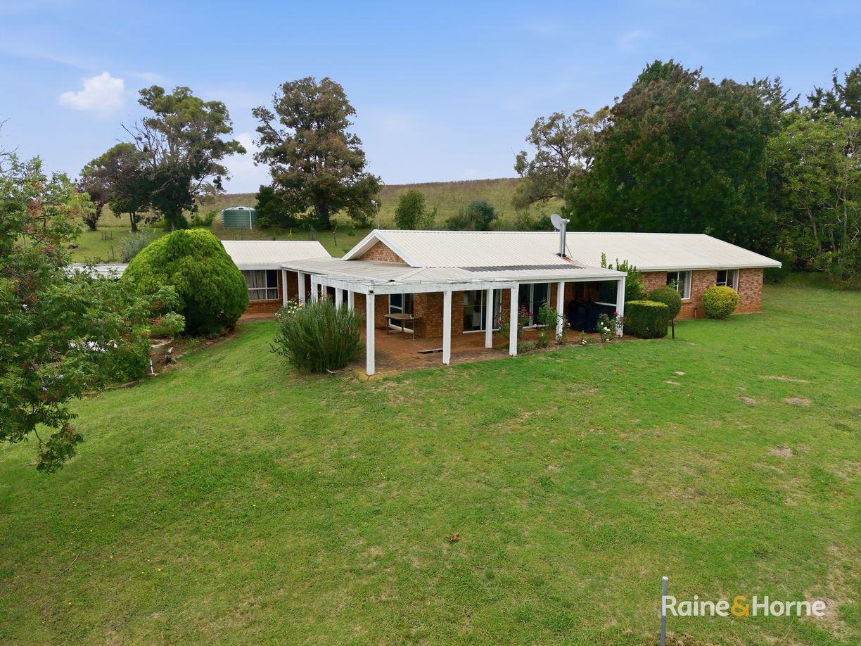 37 Chandlers Road — photo from Raine & Horne Armidale | Glen Innes
