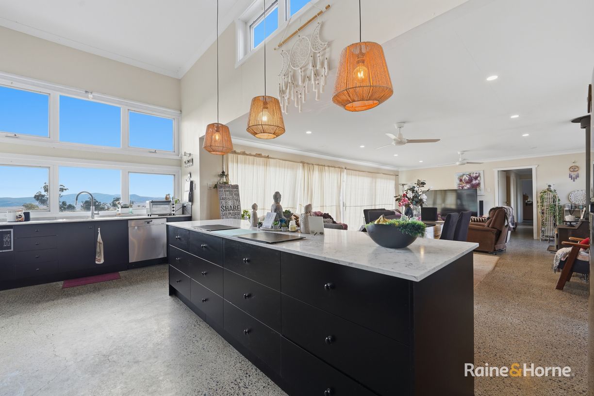 1007 Barnbrook Road — photo 3 of 13