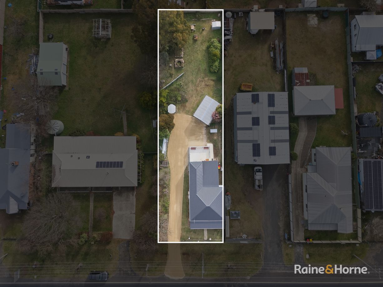 124 Ferguson Street — photo 13 of 15