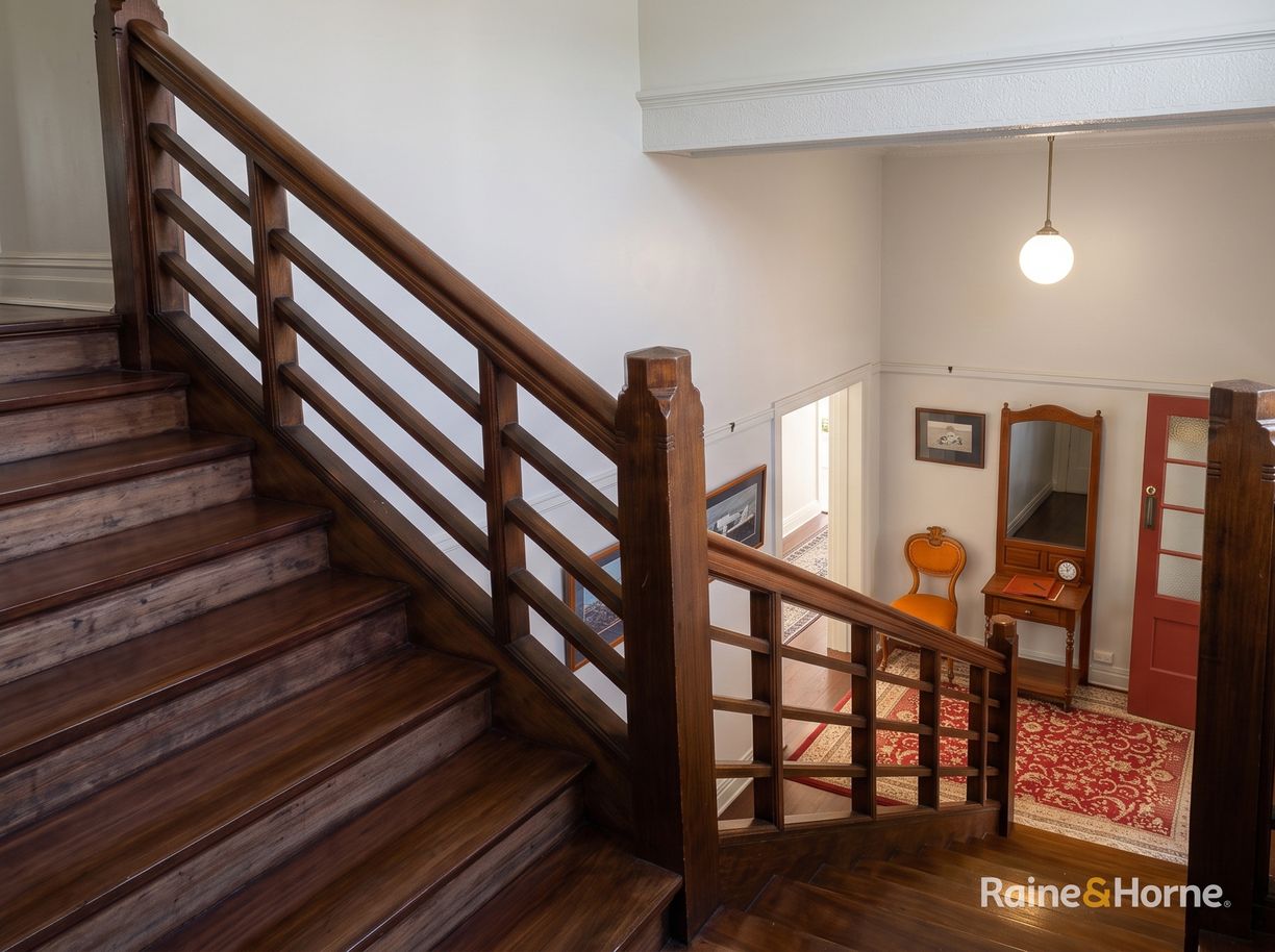 245 Grey Street — photo 14 of 25