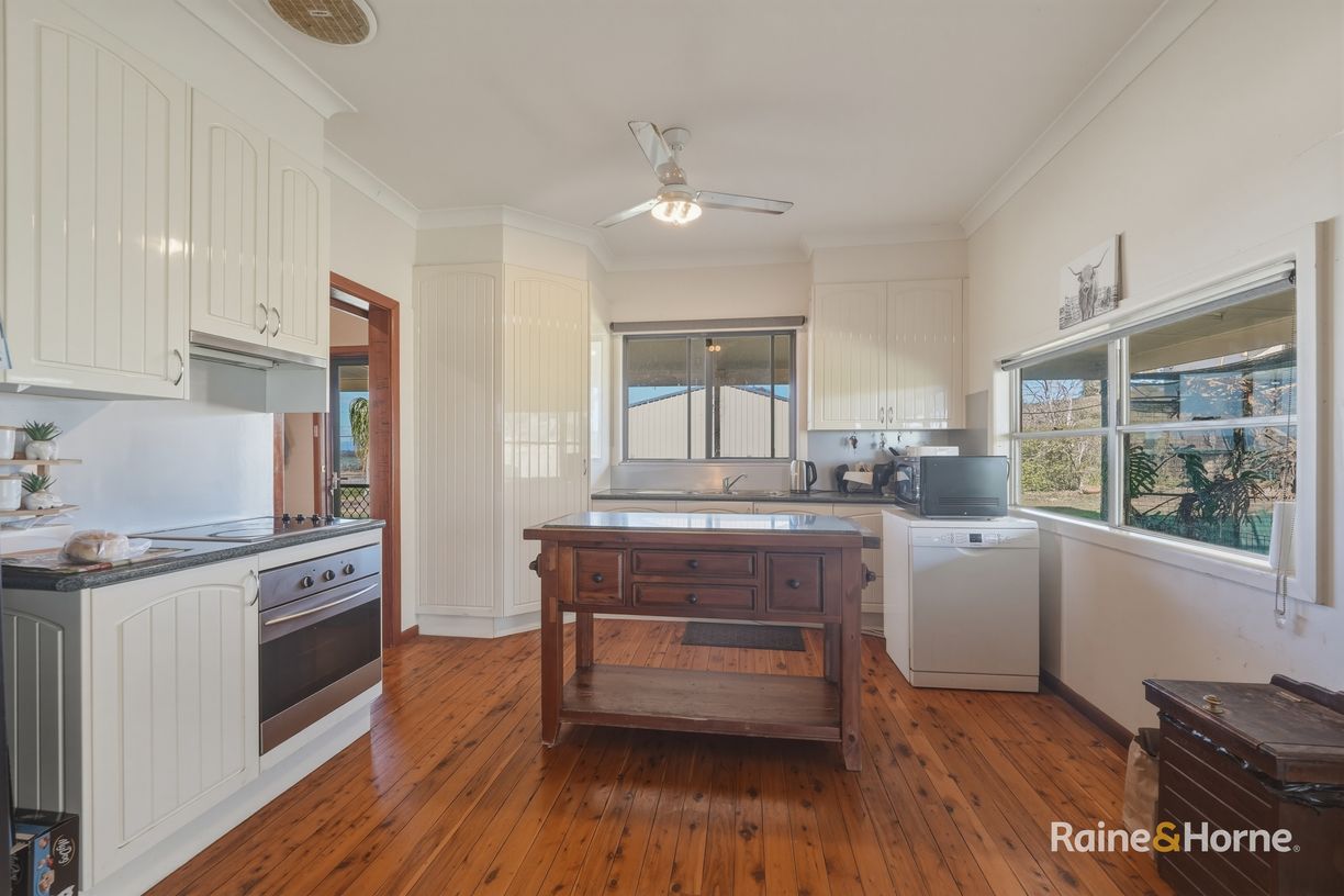41 Fulwoods Road — photo 3 of 20