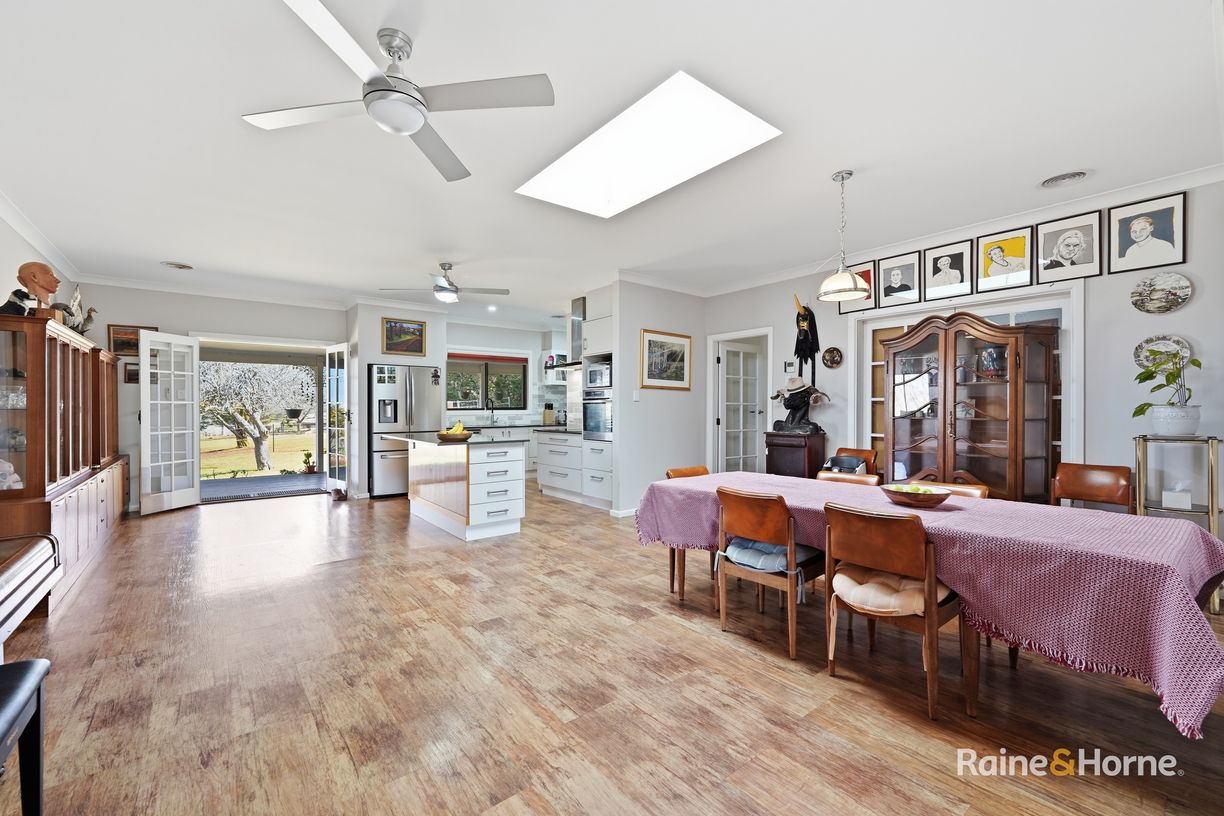 26 Tanglewood Road — photo 4 of 18