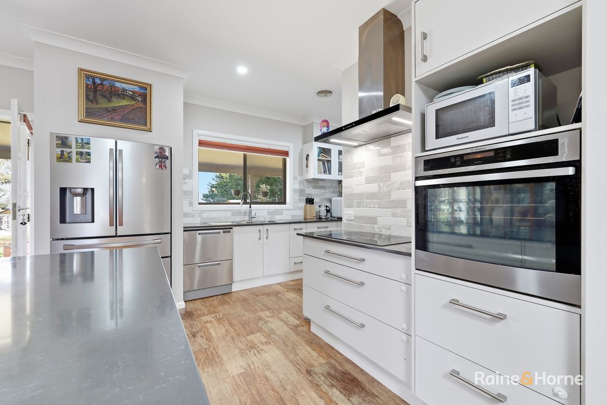26 Tanglewood Road — photo 5 of 18