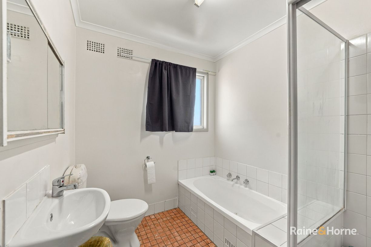 5 Chisholm Close — photo 10 of 14