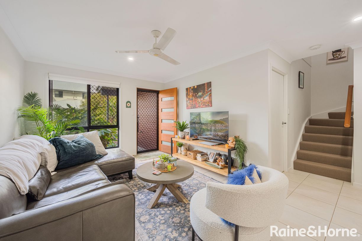 82/11 Rachow Street — photo 2 of 13
