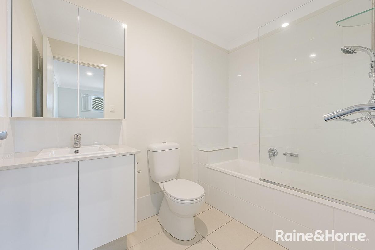 10/188 Gainsborough Drive — photo 15 of 19