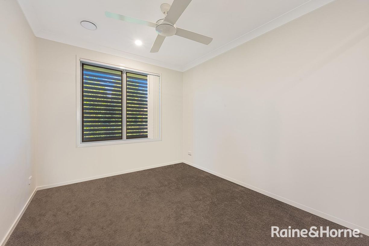 10/188 Gainsborough Drive — photo 16 of 19