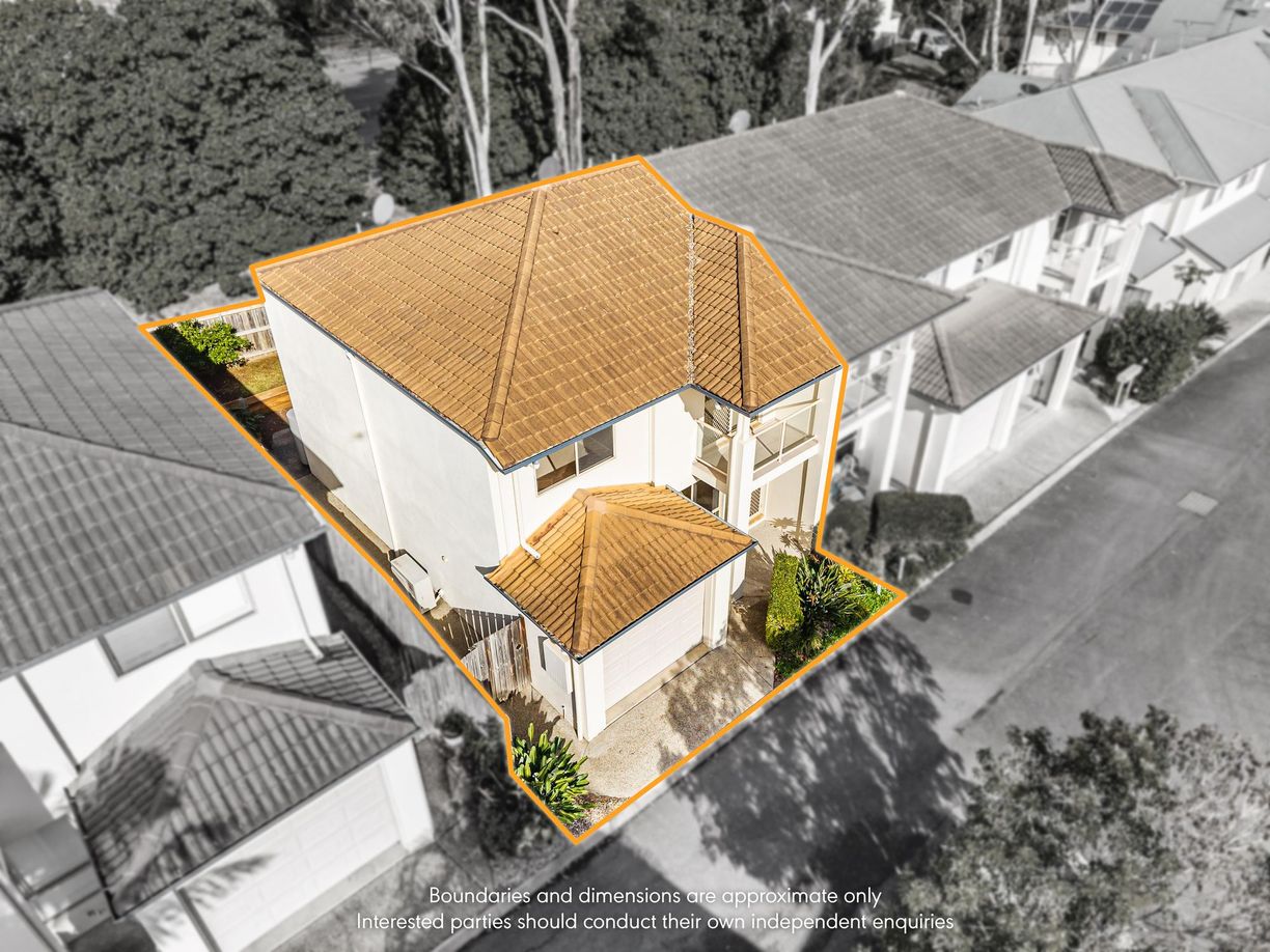 76/40 Hargreaves Road — photo from Raine & Horne Onsite Sales