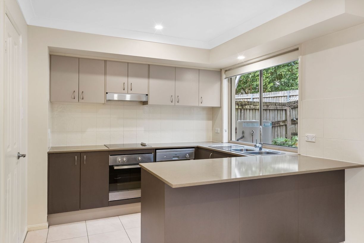 76/40 Hargreaves Road — photo 8 of 24