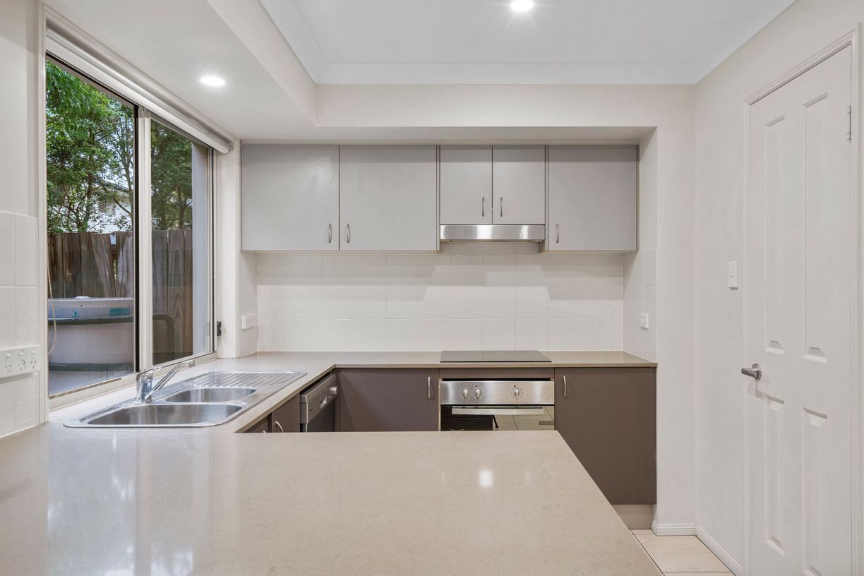 42/40 Hargreaves Road — photo 7 of 22