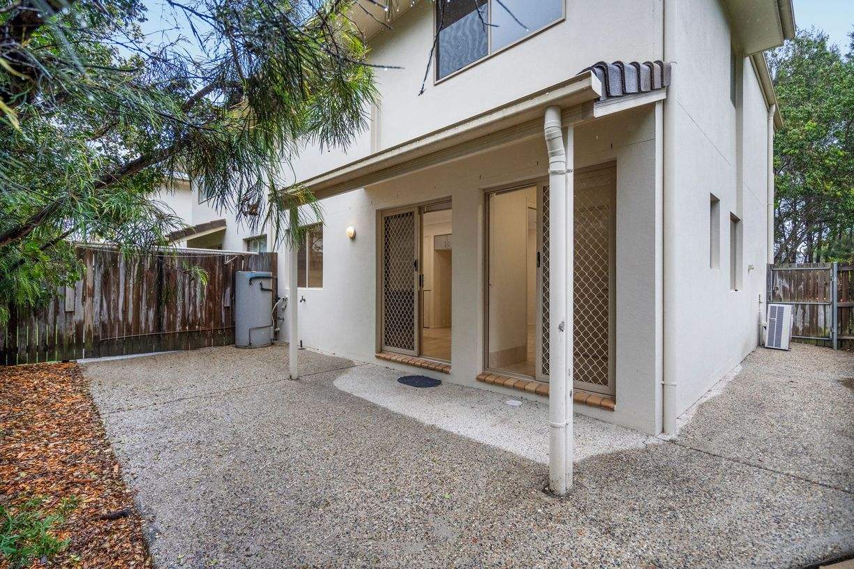 42/40 Hargreaves Road — photo 18 of 22