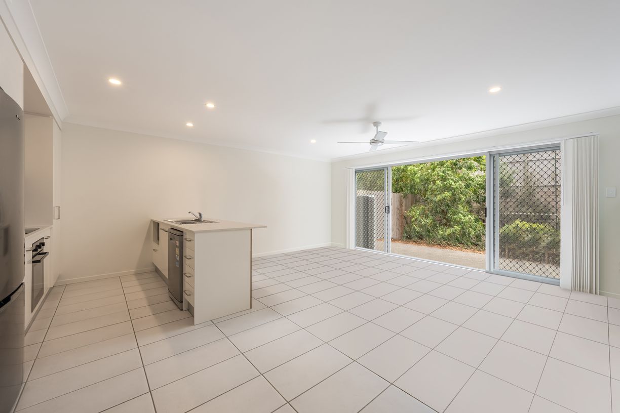 121/18 Bronzewing Street — photo 12 of 14