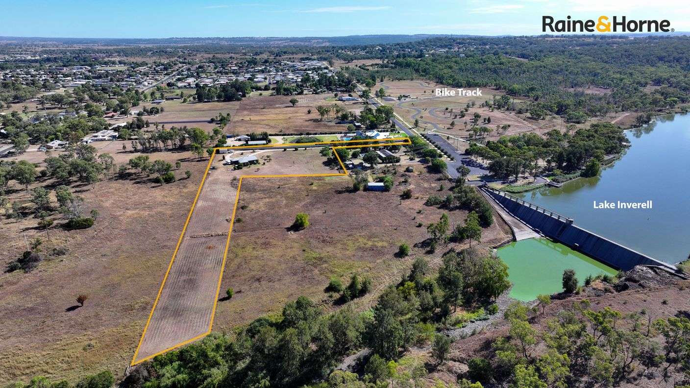 86 Lake Inverell Drive — photo 23 of 25