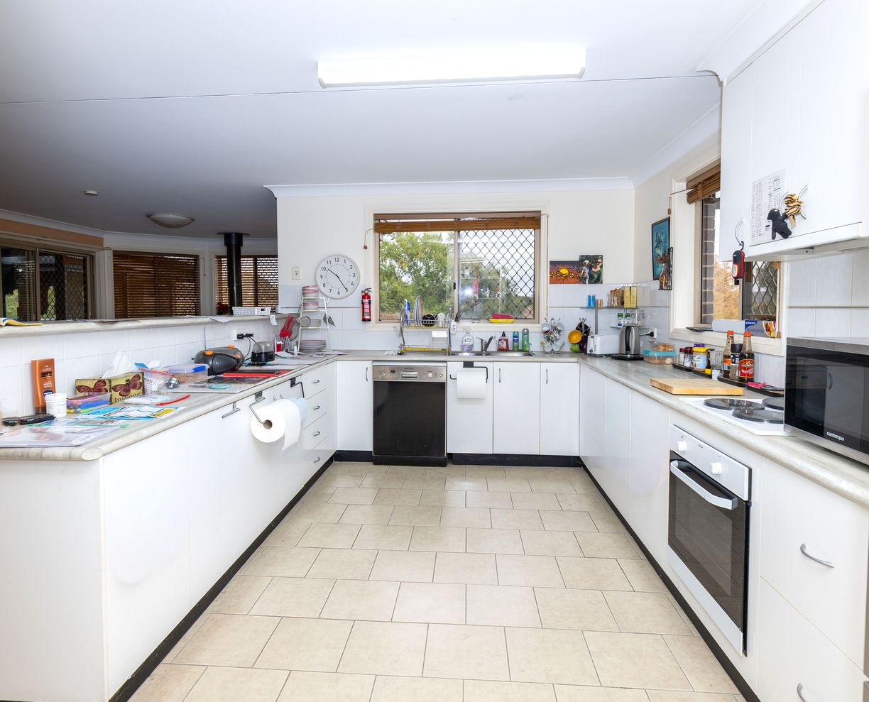 260 Old Bundarra Road — photo 4 of 26