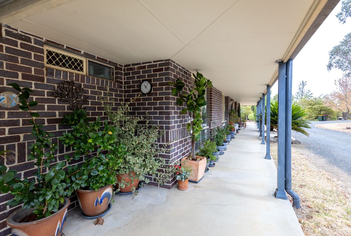 260 Old Bundarra Road — photo 15 of 26