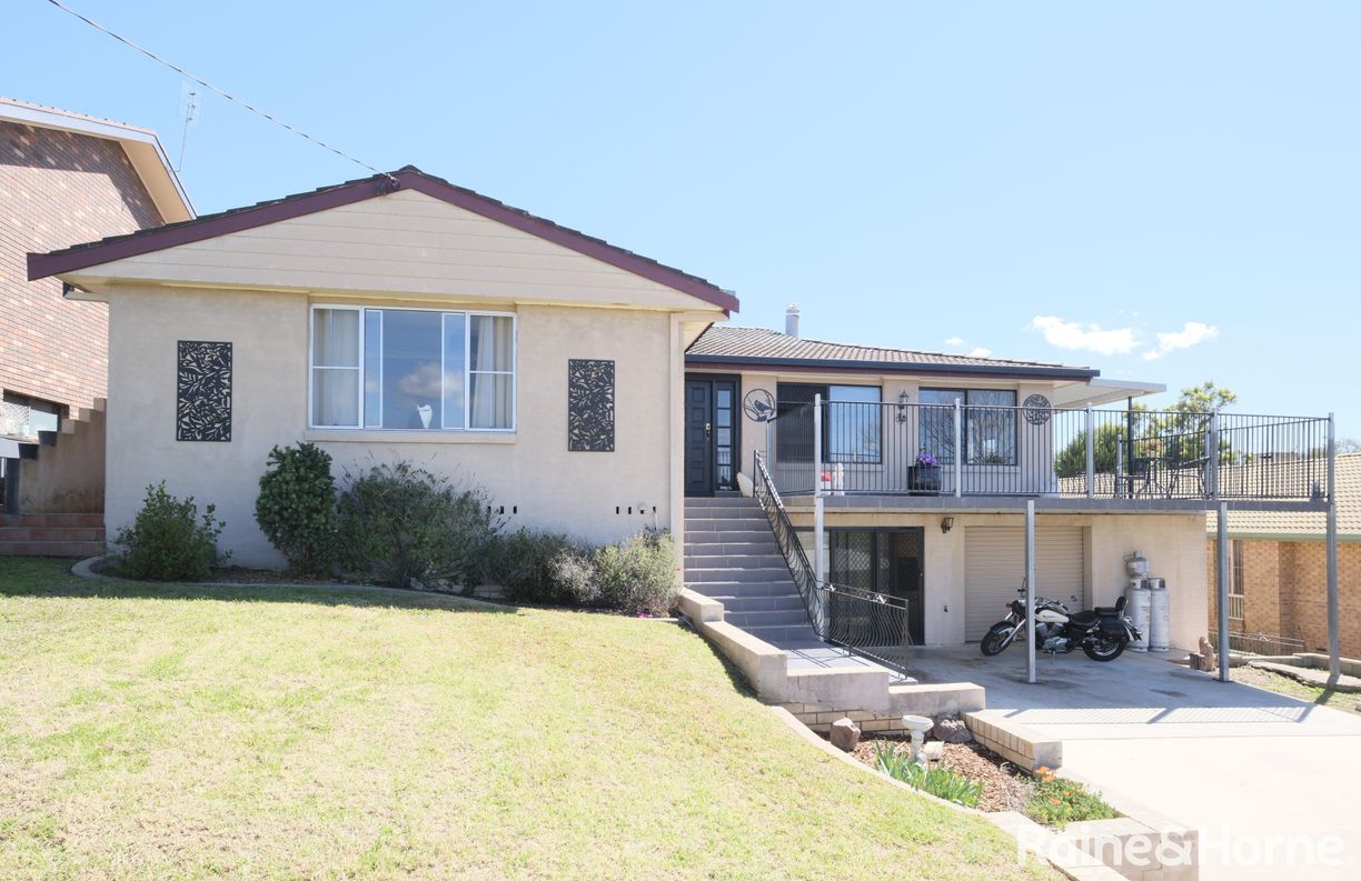 49 Gordon Street — photo from Raine & Horne