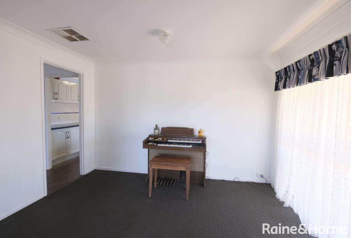 49 Gordon Street — photo 6 of 25