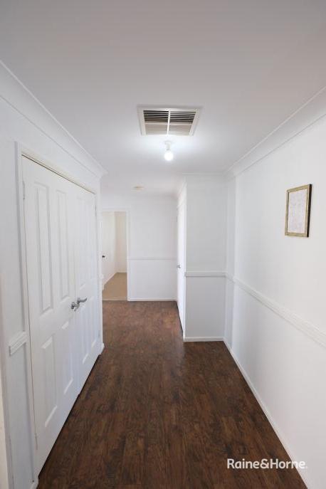 49 Gordon Street — photo 10 of 25