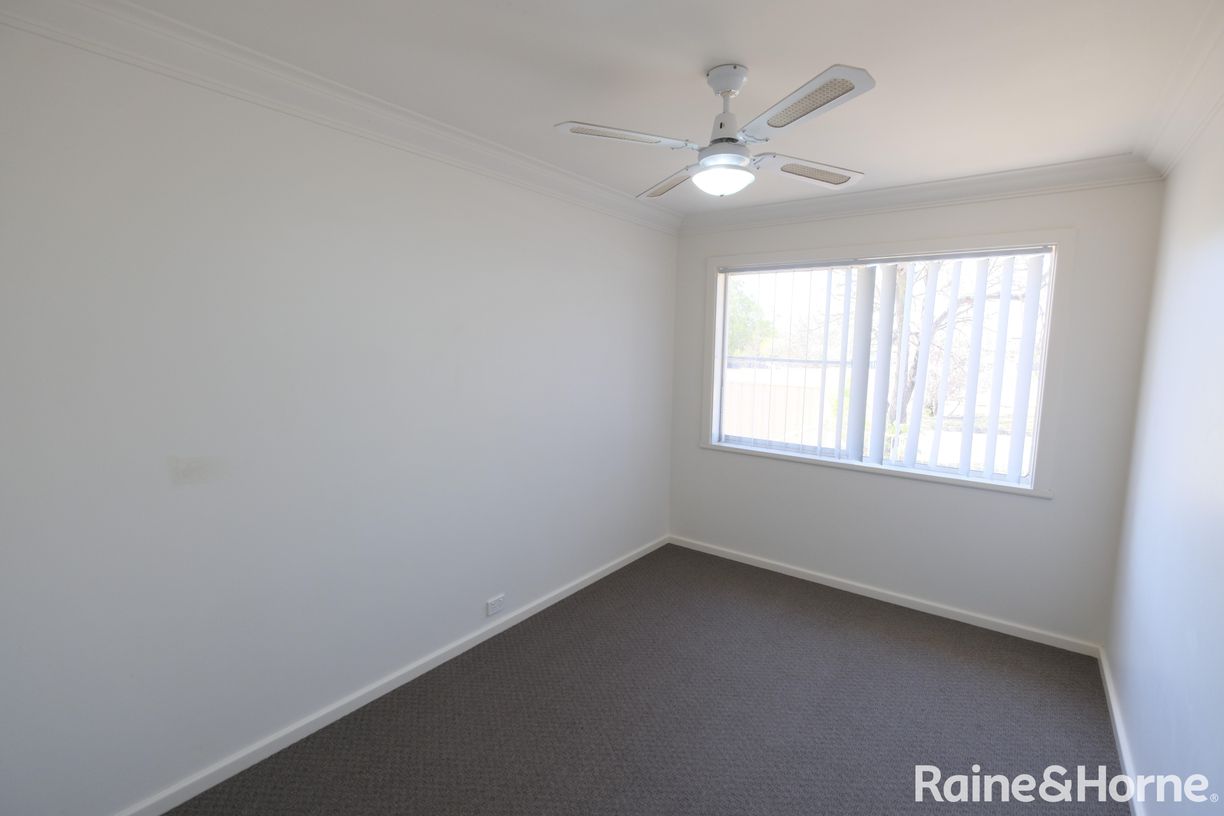 107 Urabatta Street — photo 6 of 13