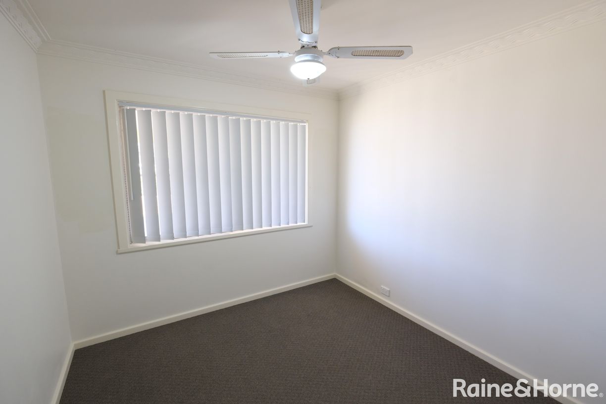 107 Urabatta Street — photo 7 of 13