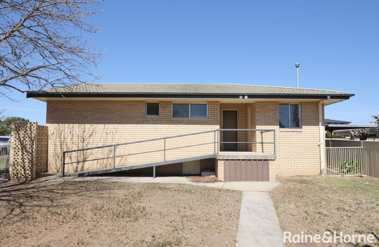 107 Urabatta Street — photo 12 of 13