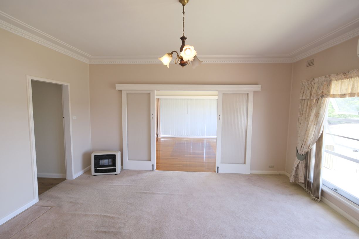 6 Gordon Street — photo 5 of 16