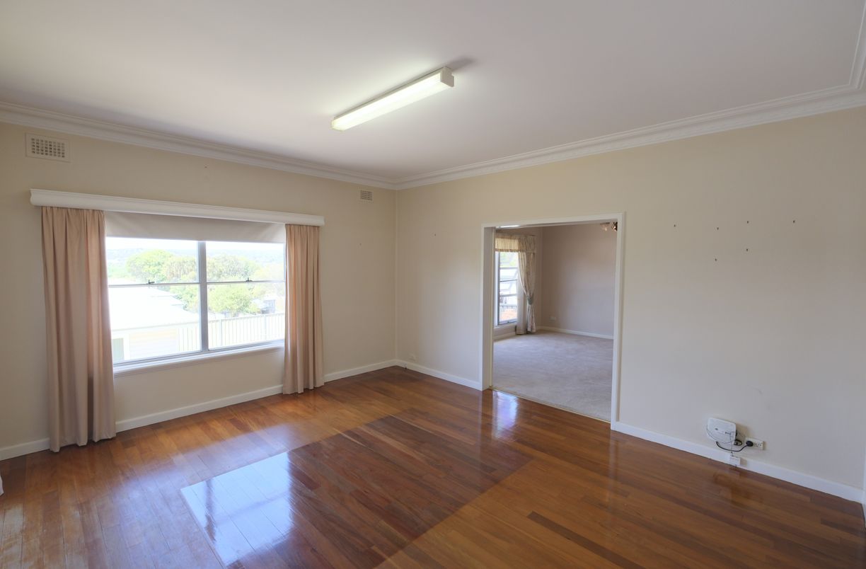 6 Gordon Street — photo 7 of 16