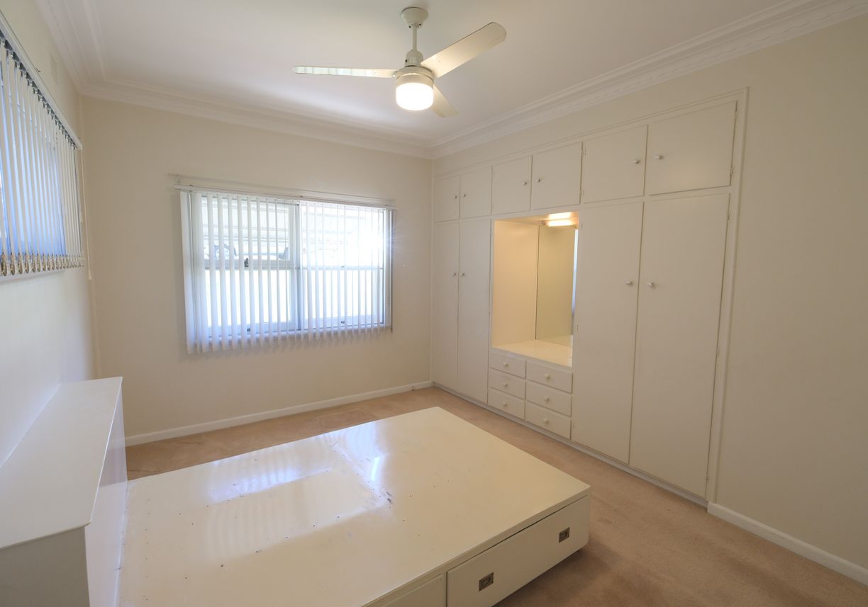 6 Gordon Street — photo 8 of 16