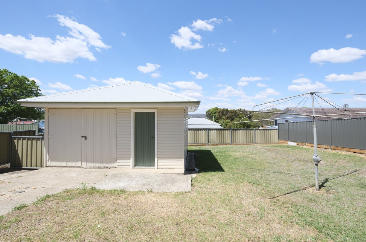 6 Gordon Street — photo 14 of 16