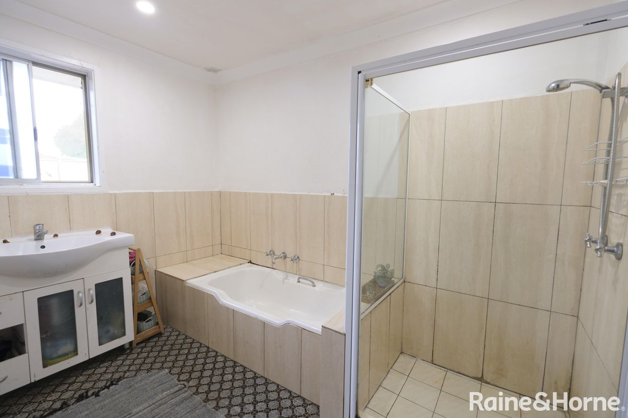 104 Warialda Road — photo 9 of 10