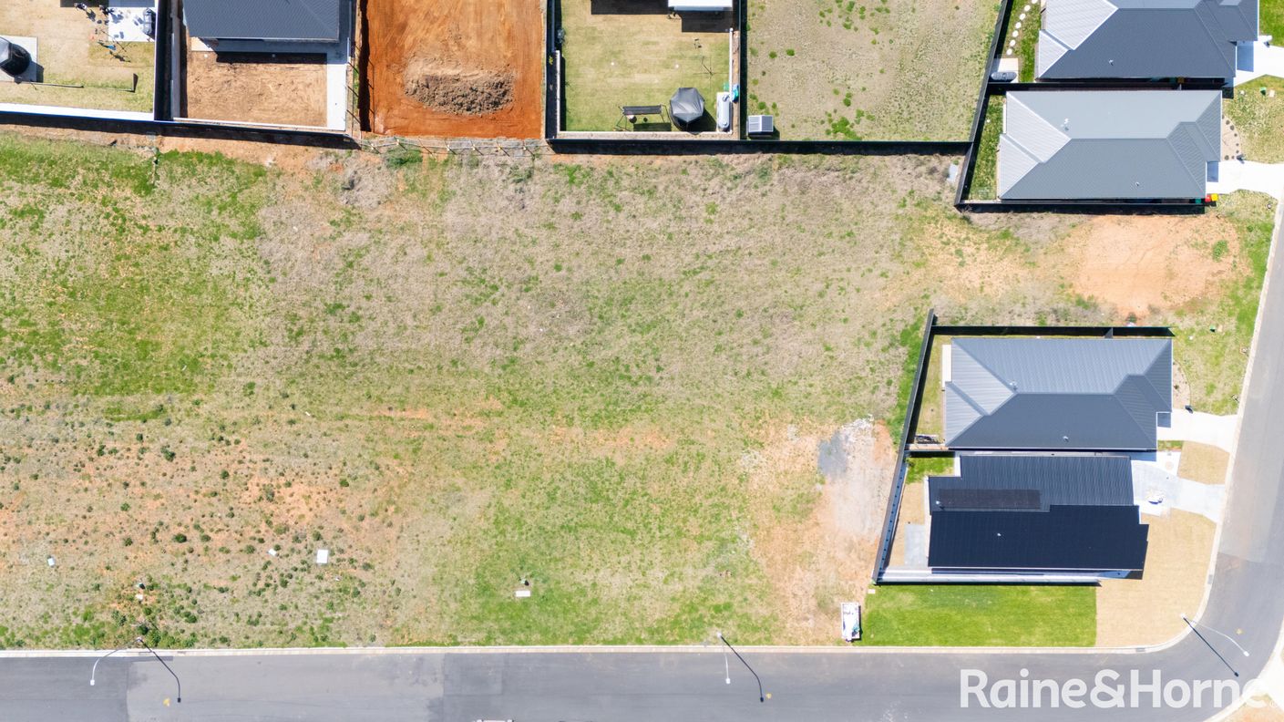 35 Rifle Range Road — photo 4 of 10