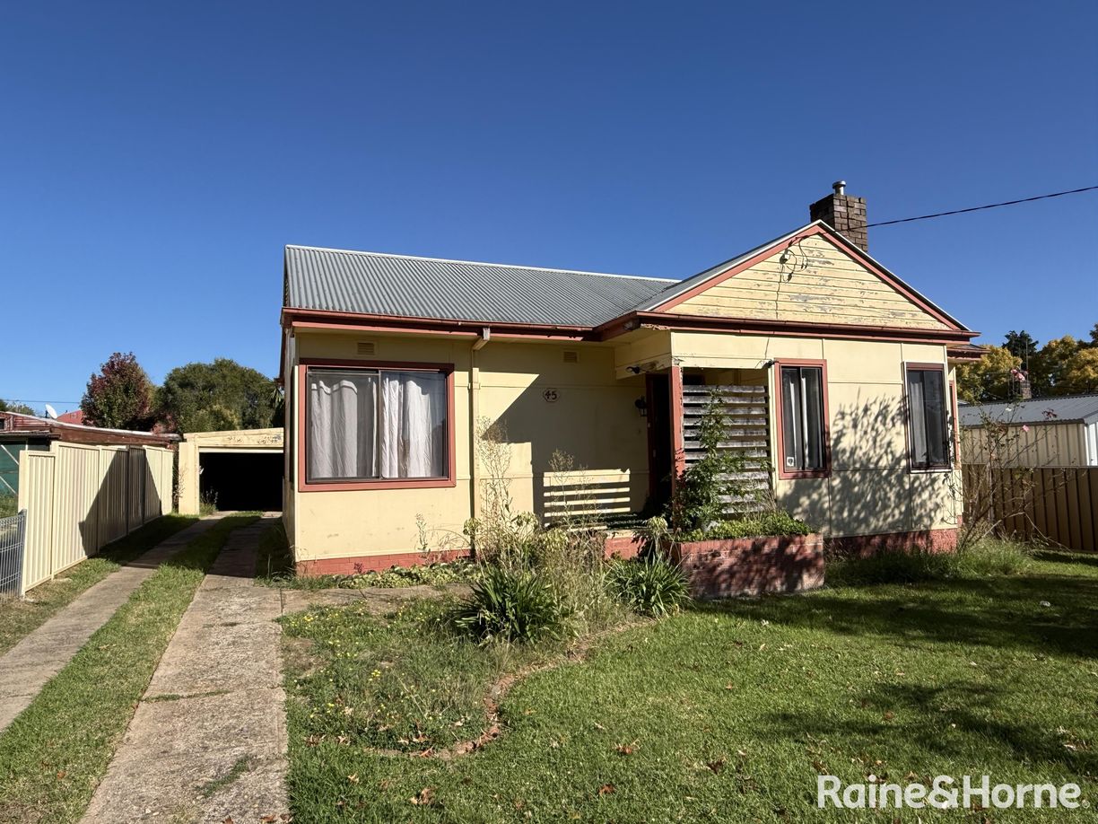 45 Maxwell Avenue, Orange NSW 2800