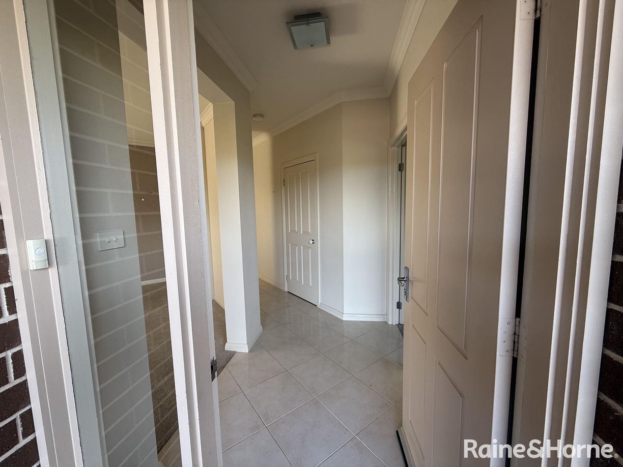 24 Murray Avenue — photo 3 of 30