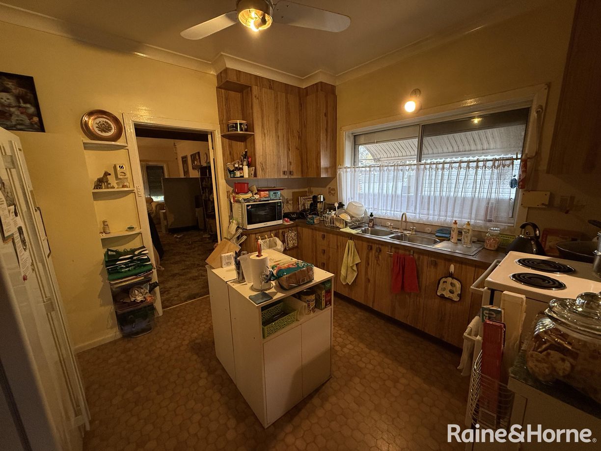 173 Bathurst Road — photo 5 of 16