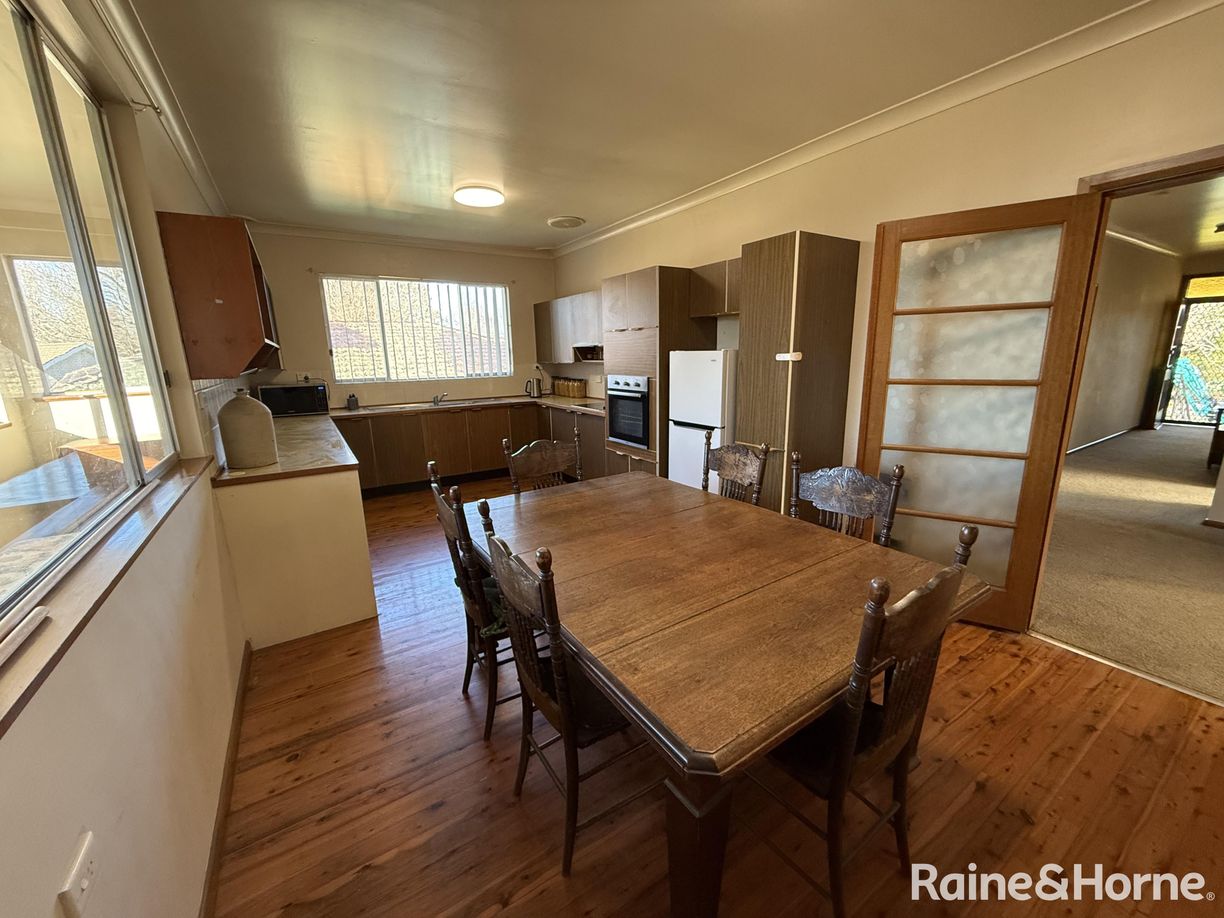21 Talinga Place — photo 8 of 20