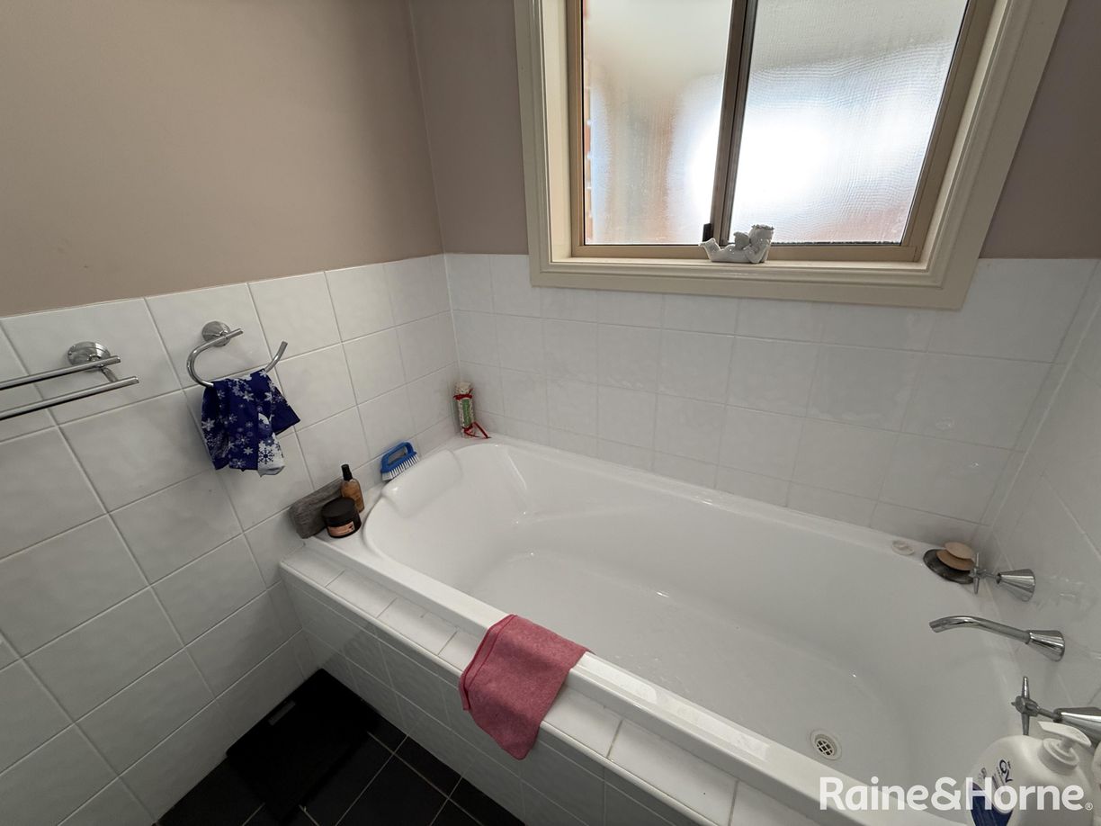 1/7 Whitney Place — photo 17 of 23