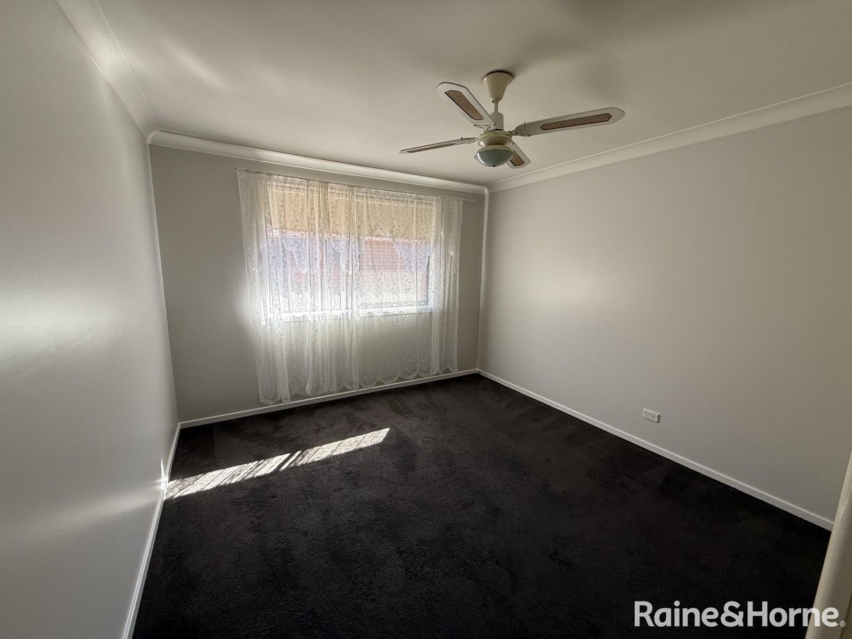 293 Byng Street — photo 9 of 21