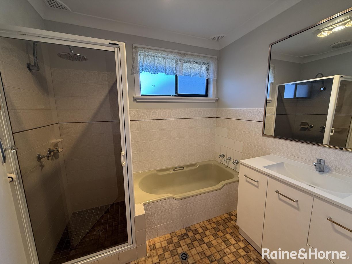 293 Byng Street — photo 14 of 21
