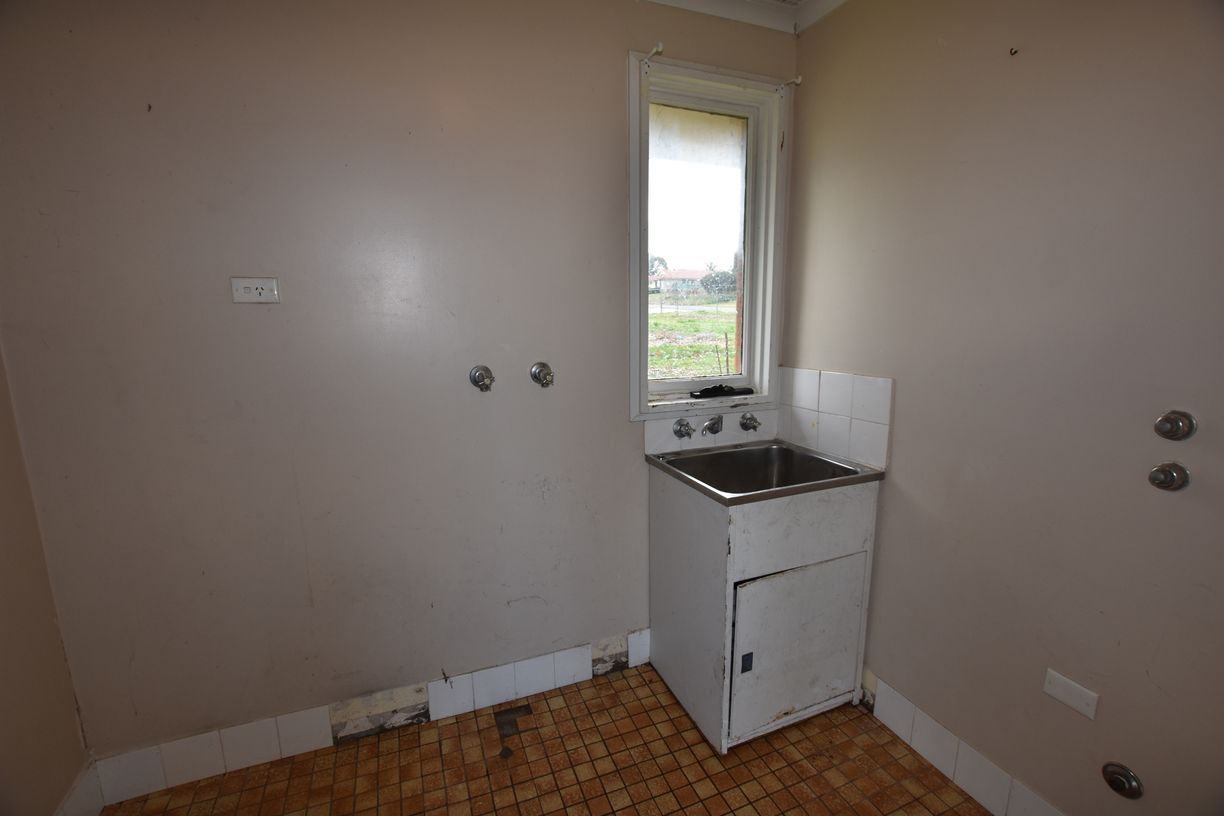 254 Phillip Street — photo 17 of 23