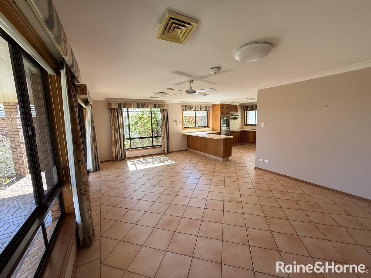 16 Coogal Drive — photo 11 of 30