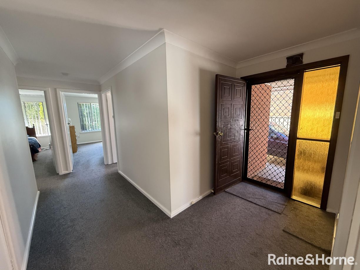 22 Boronia Crescent — photo 4 of 19
