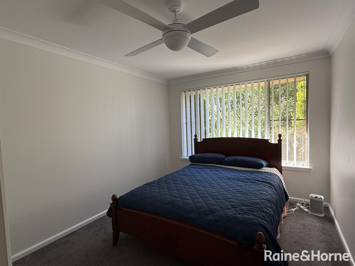 22 Boronia Crescent — photo 11 of 19