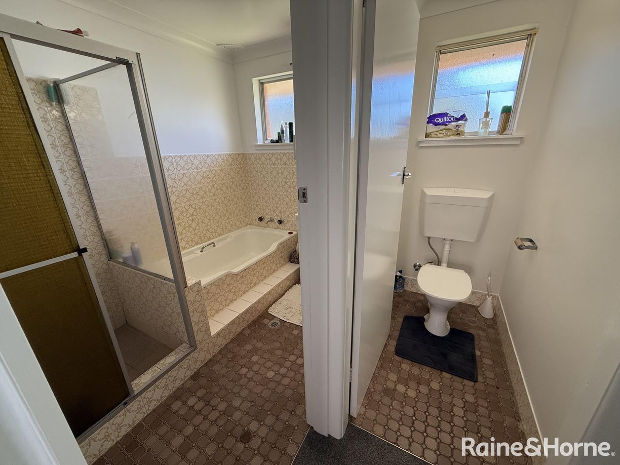 22 Boronia Crescent — photo 14 of 19