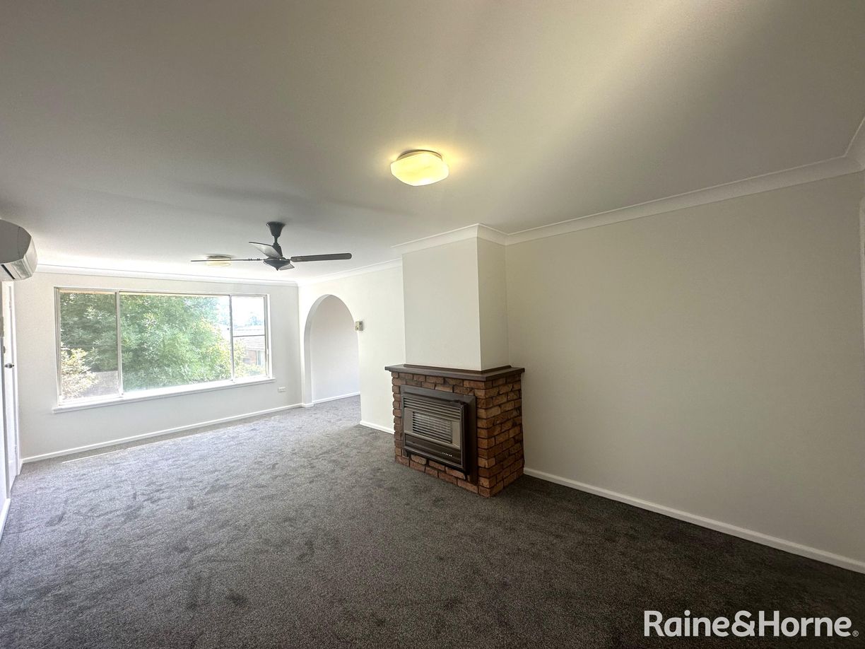22 Boronia Crescent — photo 5 of 19
