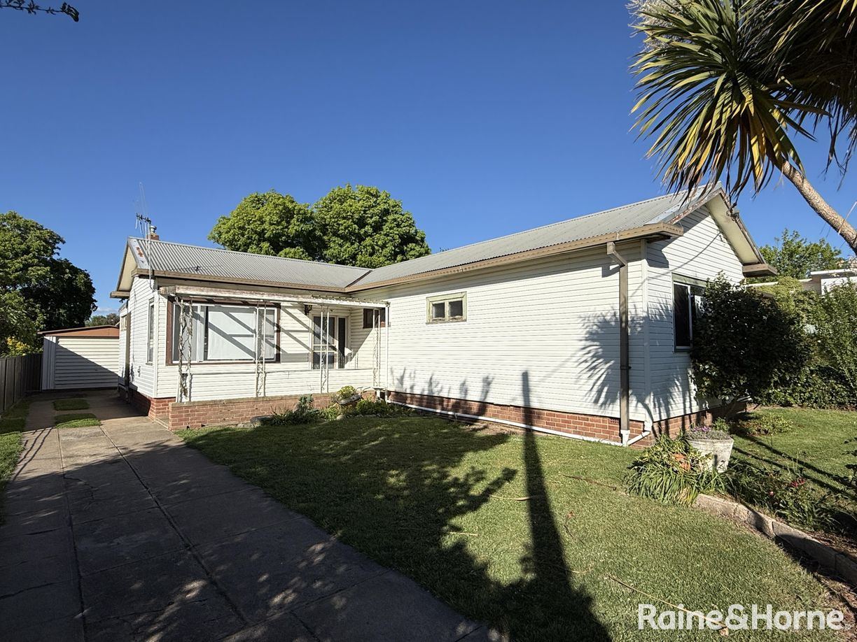 175 Bathurst Road — photo from Raine & Horne Orange