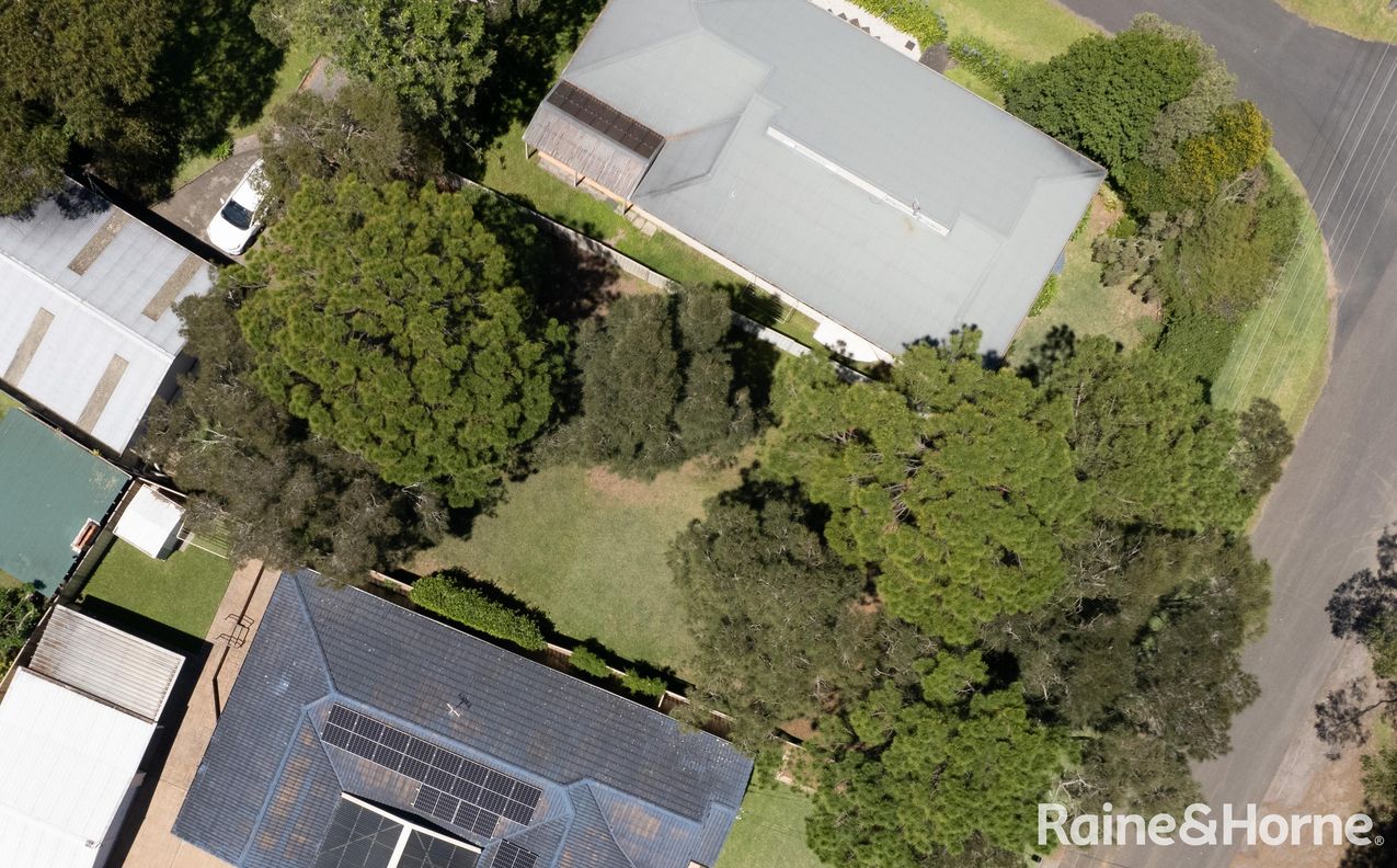 34 Berrara Road — photo 8 of 17