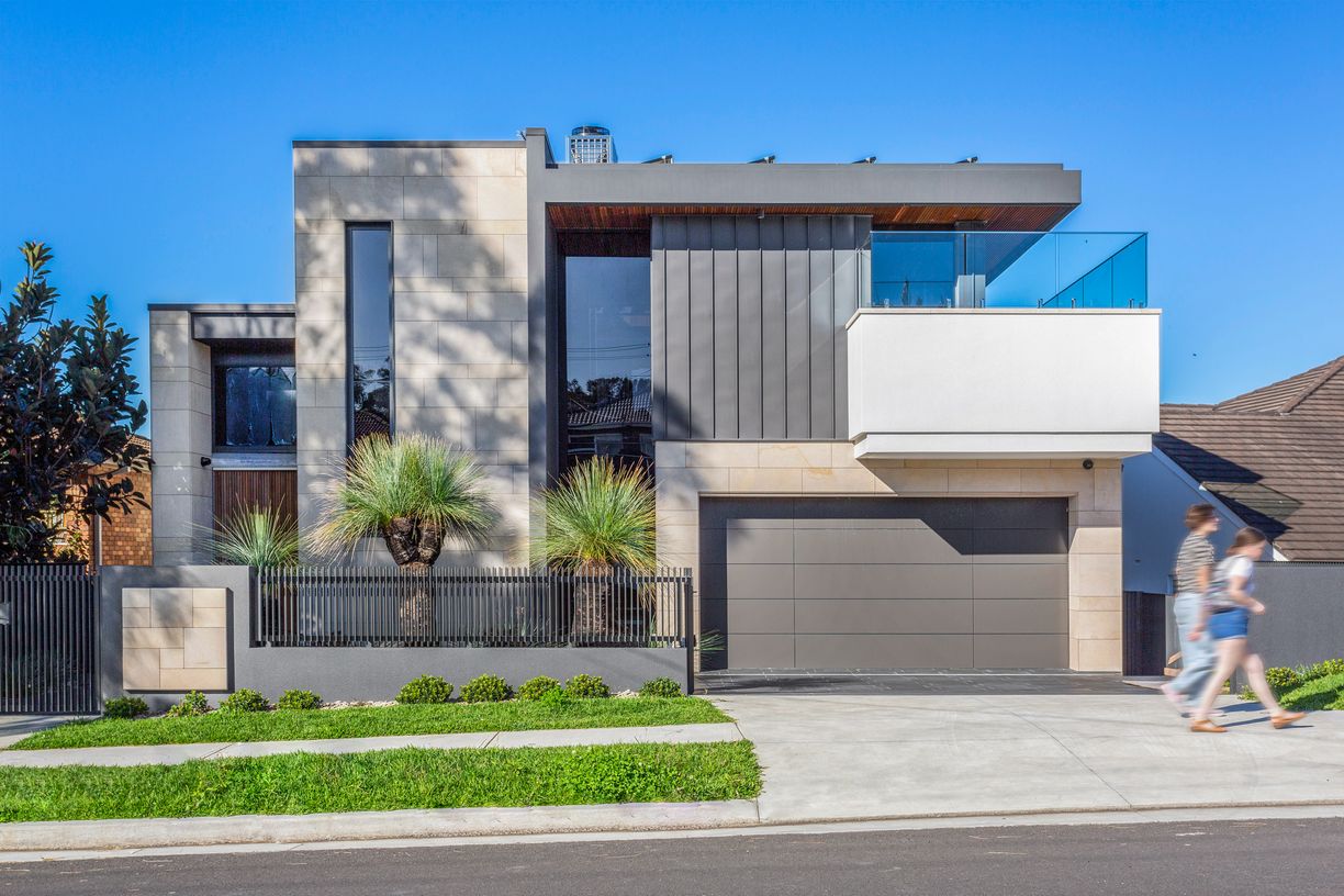 106 North Kiama Drive — photo 3 of 30