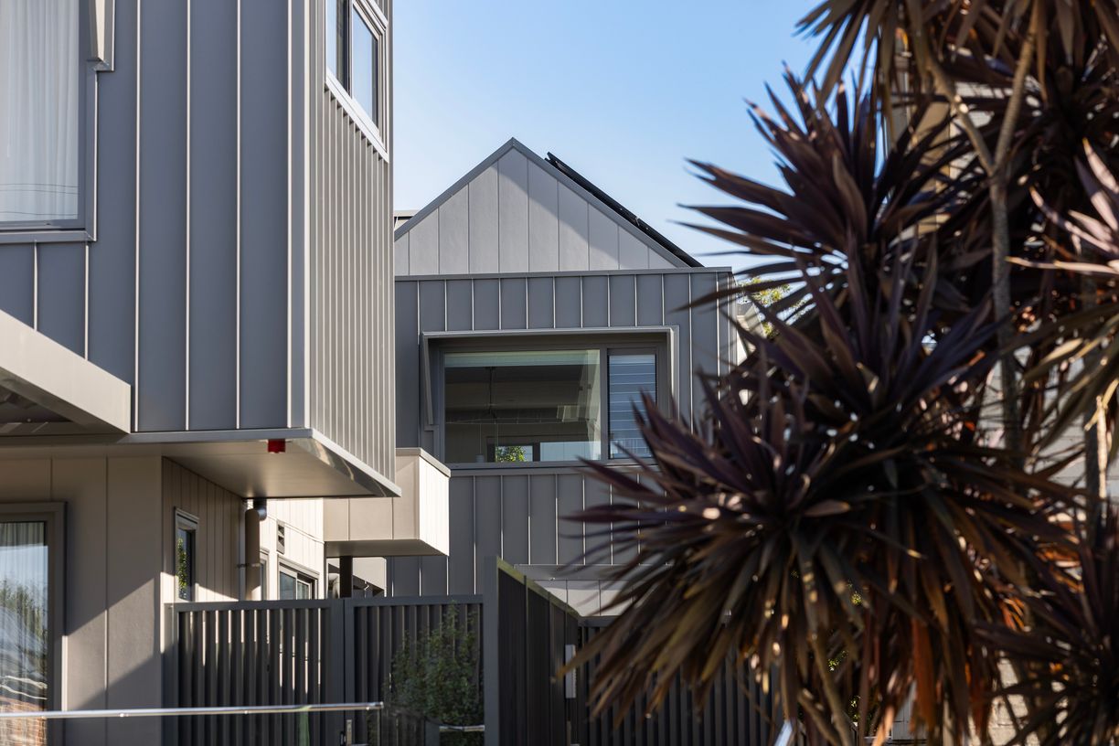 3/33 Taylor Street — photo 2 of 26