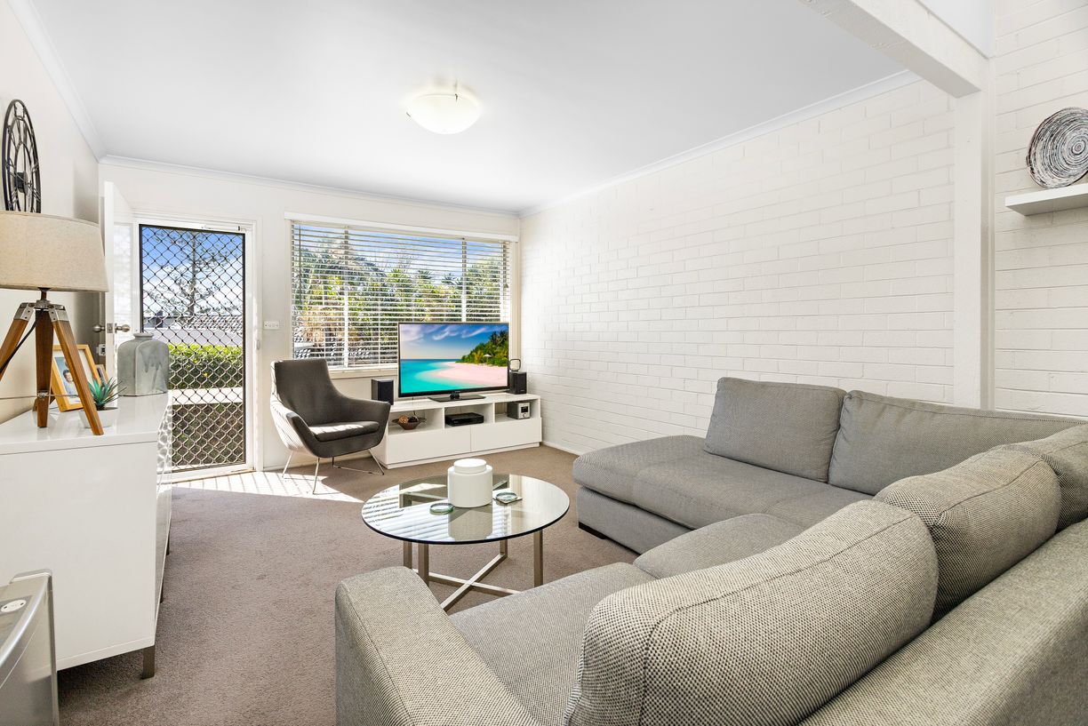6/80 Collins Street — photo 3 of 19